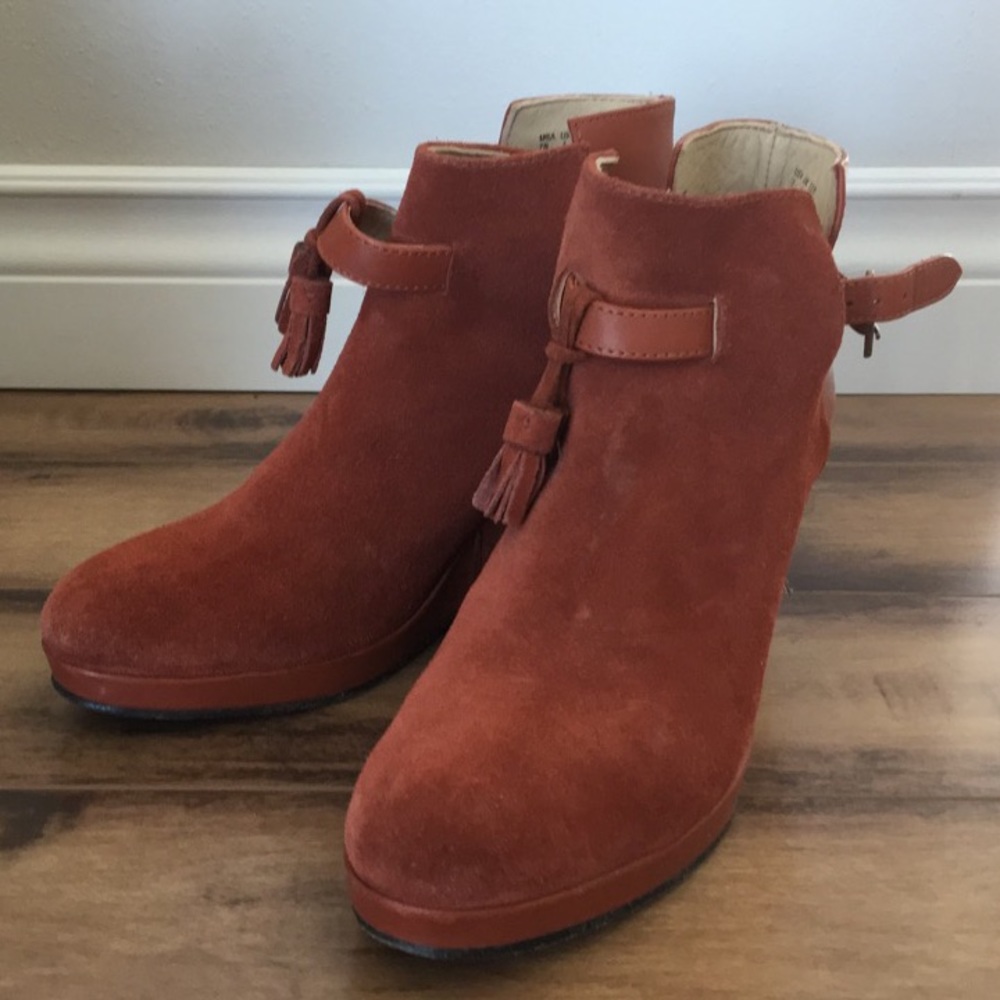 Wolverine 1000 mike suede wedge